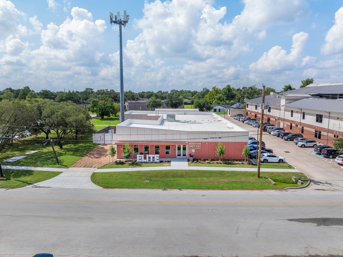  Houston Gateway Academy Exterior 